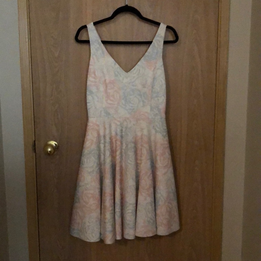 Elle by RW&co limited edition dress